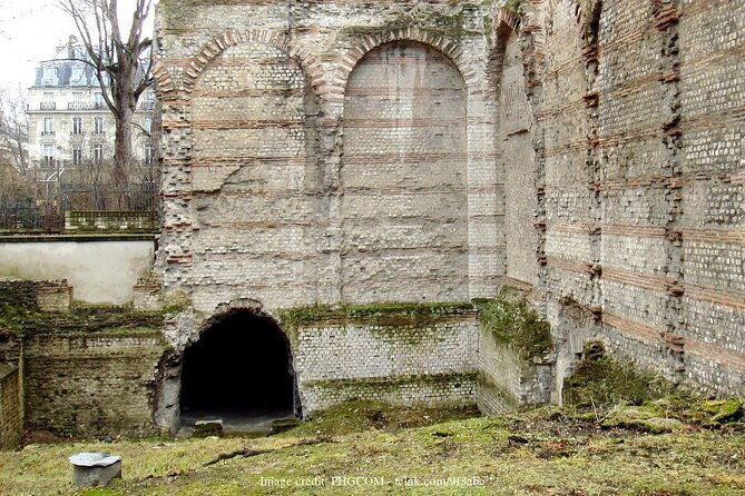 the-latin-quarter-paris-left-bank-private-half-day-tour