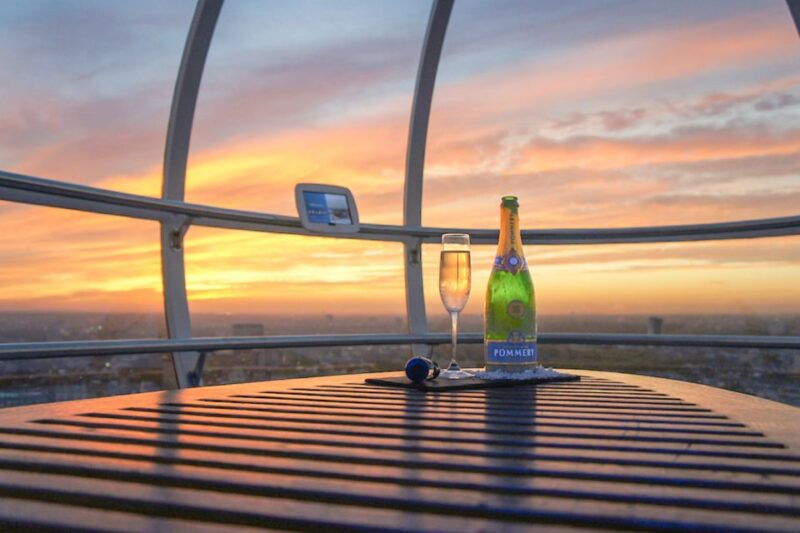 the-london-eye-champagne-experience