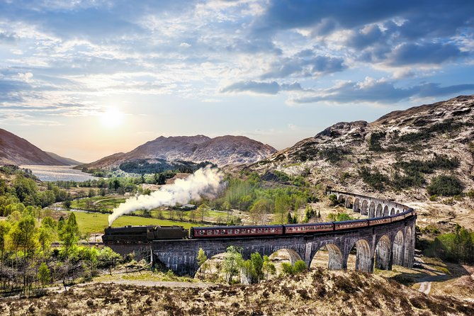 the-magical-highland-tour-including-the-jacobite-steam-train-journey