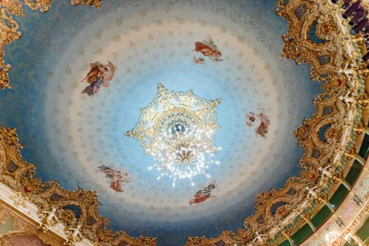 the-majestic-teatro-la-fenice-guided-tour-in-venice