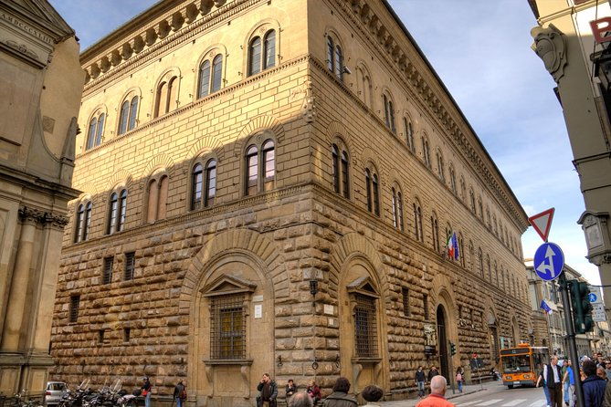 the-medici-family-lorenzo-the-magnificient-and-the-tv-movie