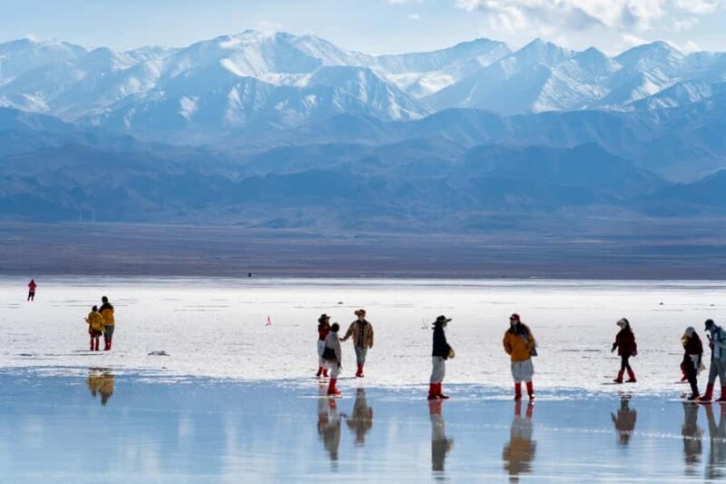The Mirror of the Sky:Chaka Salt Lake Private Day Tour - An In-Depth Look at the Chaka Salt Lake Private Tour