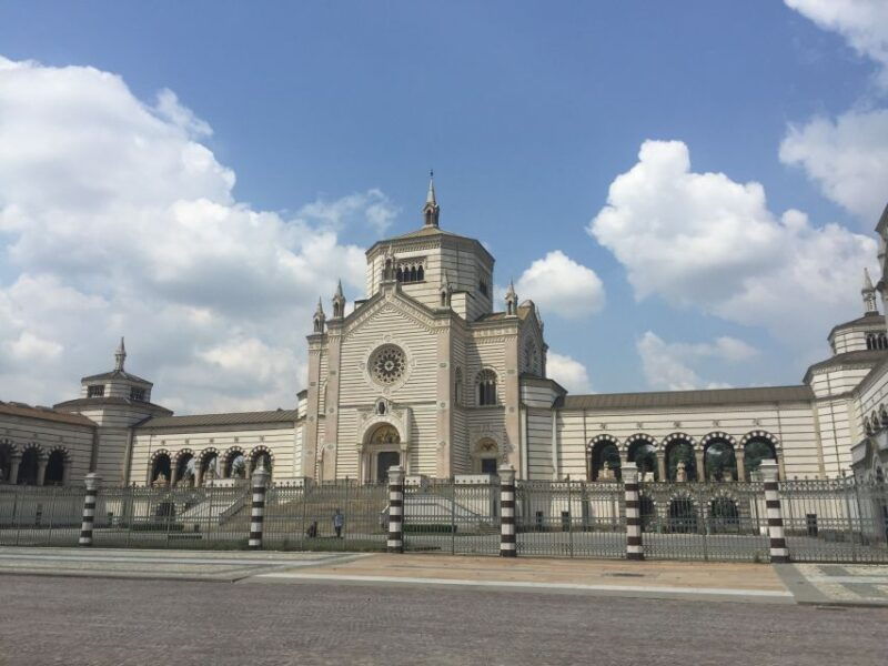 the-monumental-cemetery-of-milan-discover-the-unexpected-2