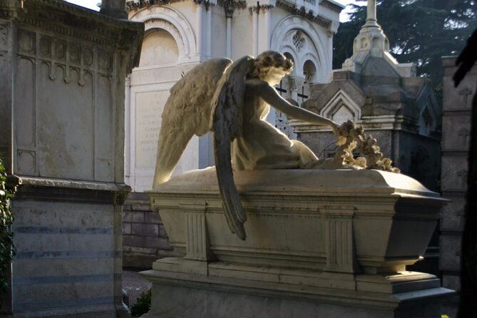 the-monumental-cemetery-of-milan-discover-the-unexpected