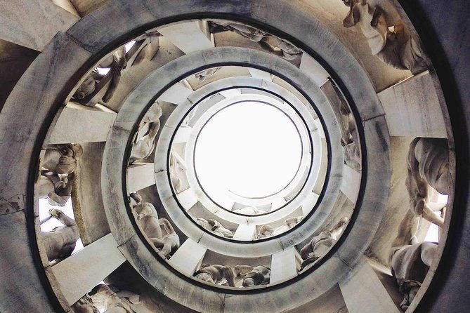 the-monumental-cemetery-of-milan-guided-experience