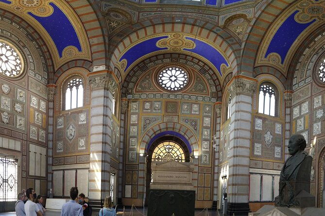 the-monumental-cemetery-of-milan-guided-experience