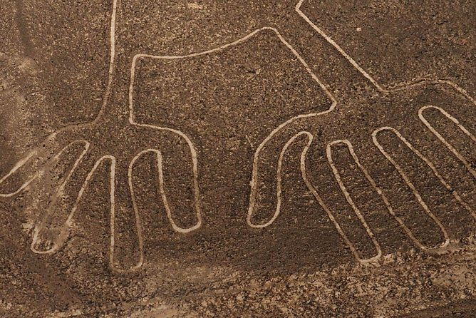 the-nazca-lines-huacachina-oasis-dune-buggy-private-trip