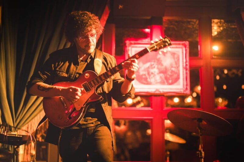 the-nyc-speakeasy-adventure-a-tipsy-trip-through-history