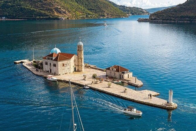 the-old-captains-smile-tour-in-kotor