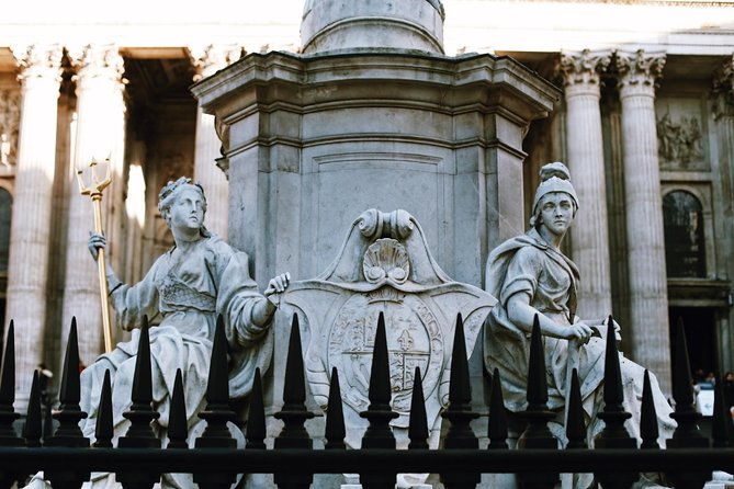 the-old-city-of-london-exclusive-guided-walking-tour-2