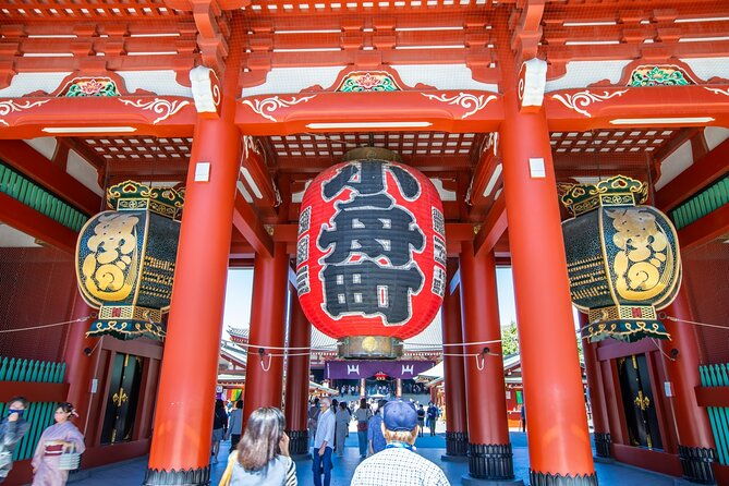 the-old-quarter-of-tokyo-asakusa-sensoji-temple-walking-tour