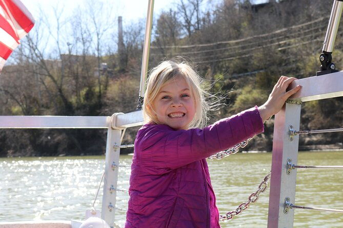 the-old-taylor-tour-and-lunch-cruise