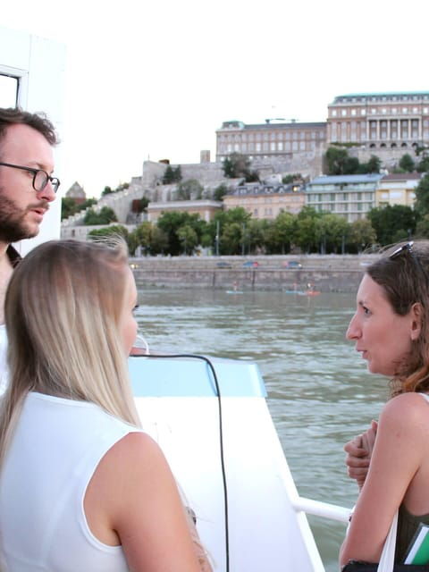 the-only-budapest-boat-cruise-with-private-guide-drink