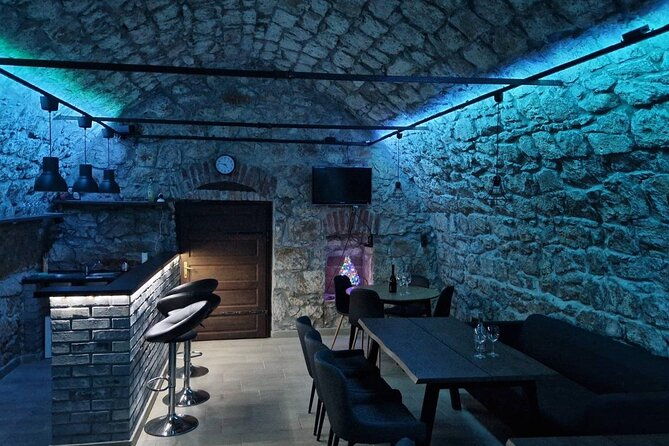 the-only-wine-cocktail-club-in-tokaj-lunch-fun-hungary