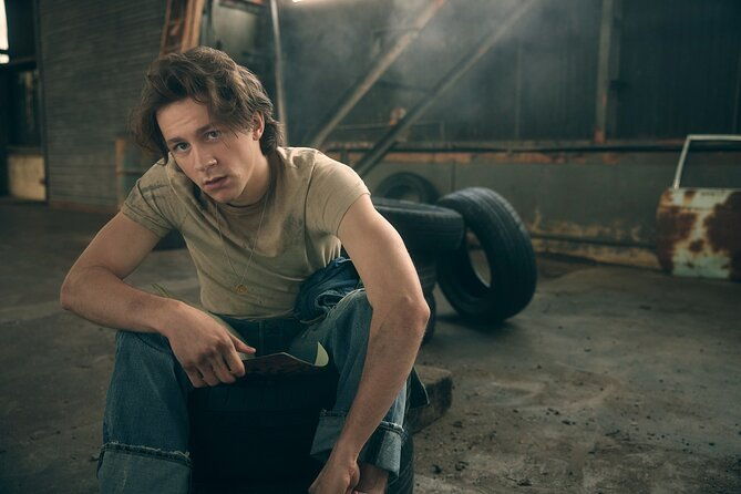 the-outsiders-on-broadway-ticket