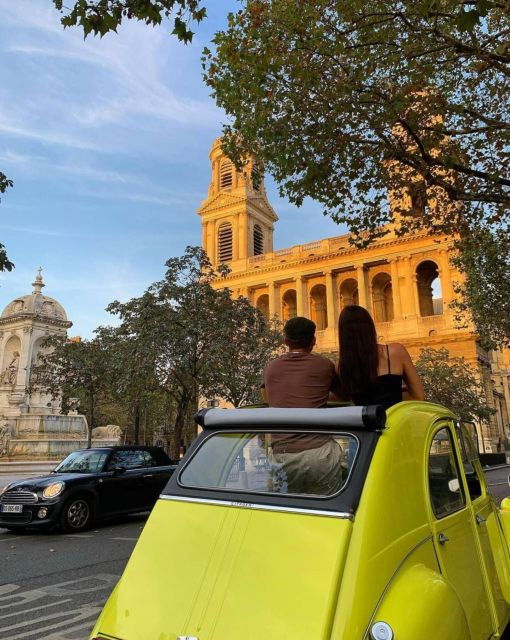the-paris-rive-gauche-tour-in-a-vintage-citroen-2cv
