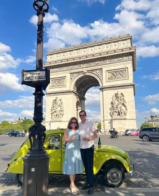 the-paris-rive-gauche-tour-in-a-vintage-citroen-2cv
