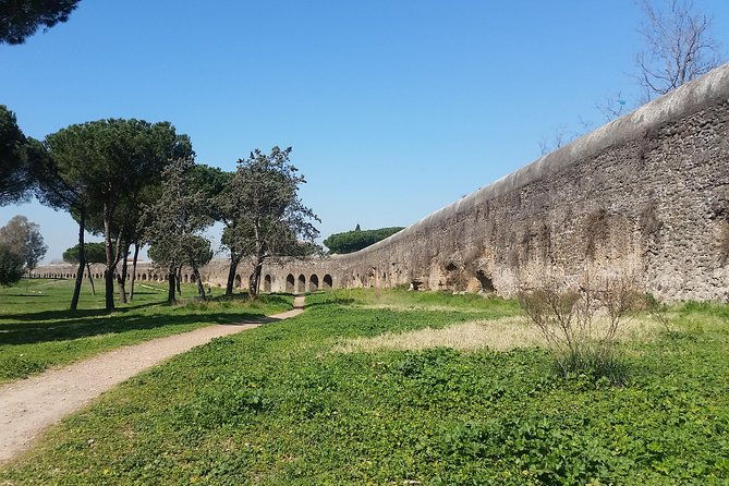 the-park-of-the-aqueducts-private-walking-tour