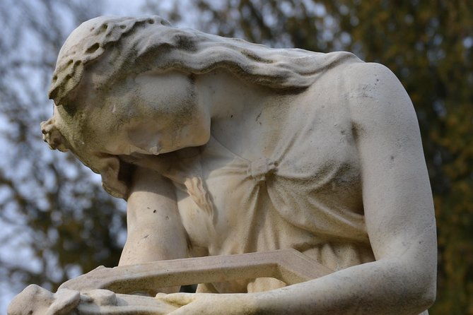 the-pere-lachaise-cemetery-private-tour