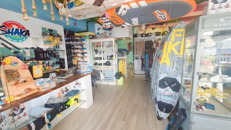 the-perfect-windsurfing-trip-rent-top-equipment-with-rentgo-in-fuerteventura
