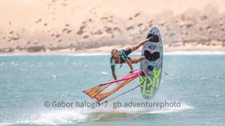 the-perfect-windsurfing-trip-rent-top-equipment-with-rentgo-in-fuerteventura