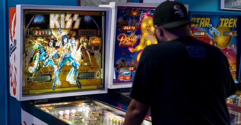 The Pinball Palace at Dezerland Park Admission - Key Points