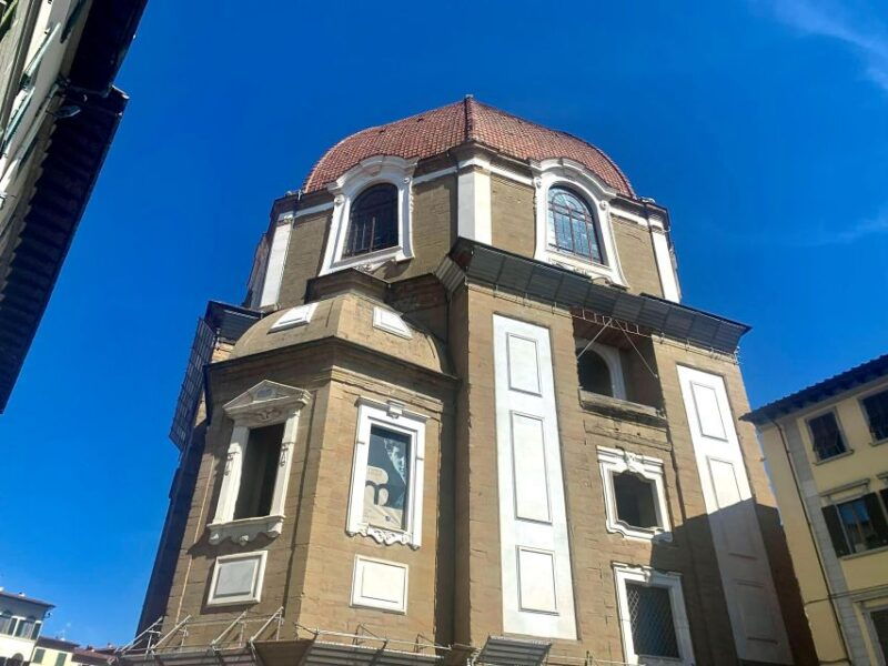 the-places-of-the-medici-family-the-palace-and-the-chapels