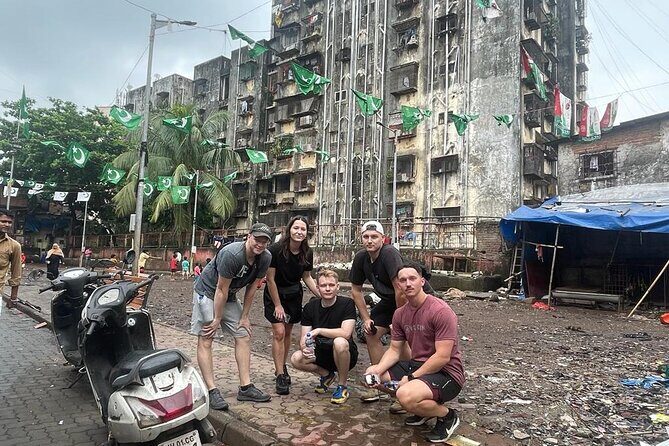 The Real Life Behind The Word Dharavi Slum Tour Experience - Key Points