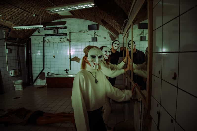 the-real-saw-escape-room-by-paniq-szoba