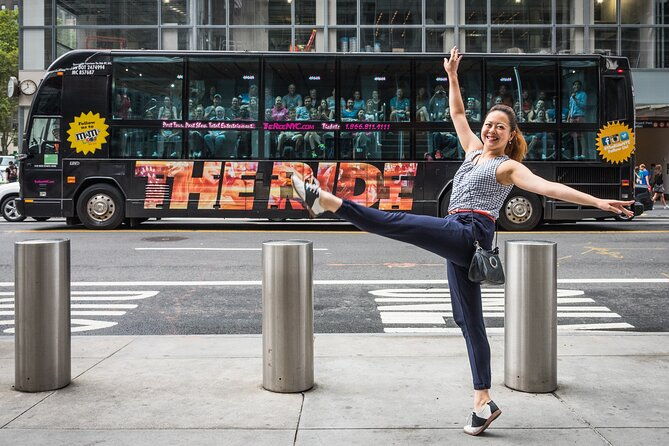 the-ride-experience-theatrical-bus-tour