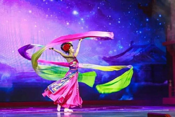 The Romantic Show of Xi'an Cultural Show With Transportation - Why the Stage Effects Matter
