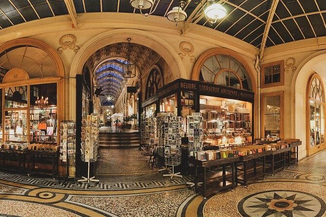 the-saint-ouen-flea-market-private-tour-in-paris