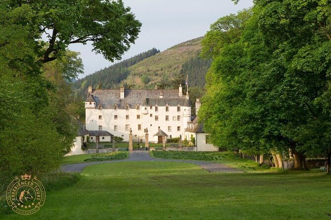 the-scottish-borders-full-day-private-tour-in-a-luxury-minivan-with-local-guide