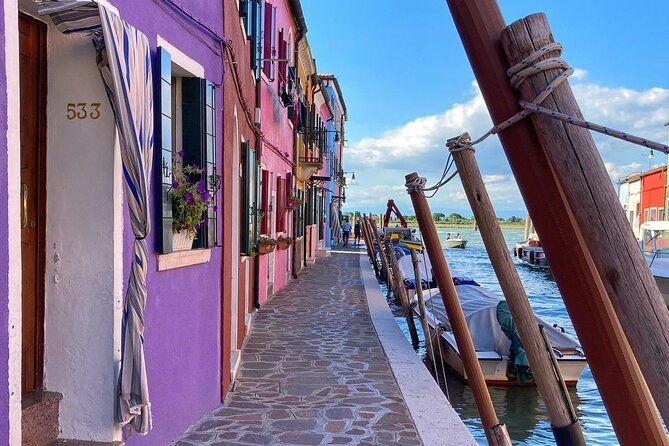 the-secret-corners-of-burano