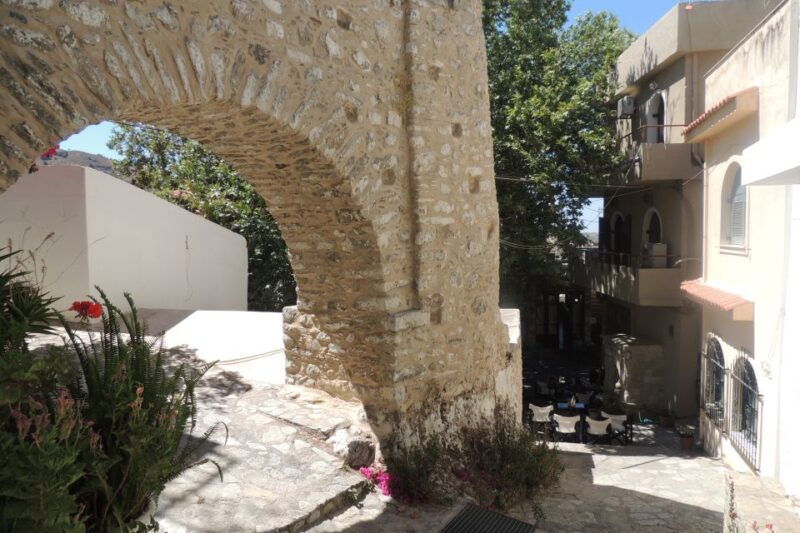 the-secrets-of-the-southern-crete-safari-tour