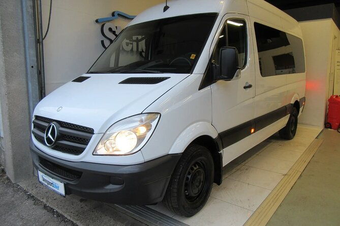 the-six-forgotten-giants-trolls-hunt-with-minibus