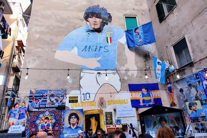 the-spanish-quarters-street-art-and-local-market-tour-in-naples