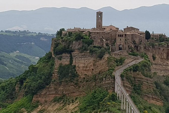 the-spectacular-dying-city-civita-di-bagnoregiothe-monster-park