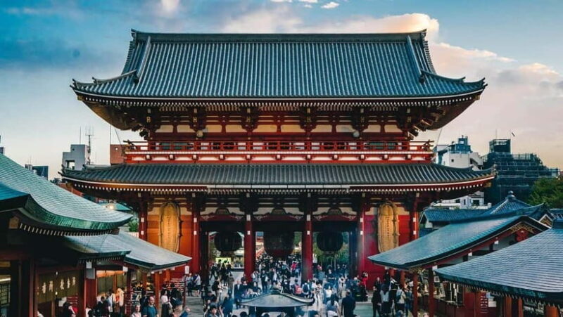 The Spirit of Tokyo: Past, Present, Forever In A Guided Tour - Tokyo’s Modern Marvels and Youth Culture