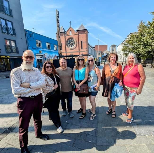 The Story of Belfast: walking tour with a local guide - The Real Value of the Belfast Story Tour