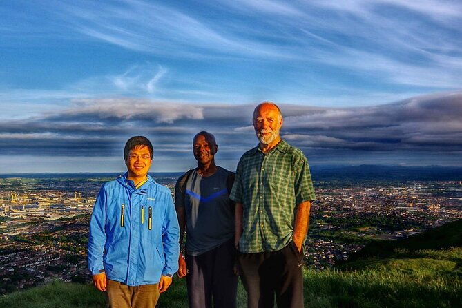 the-story-of-belfast-walking-tour-with-a-local-guide