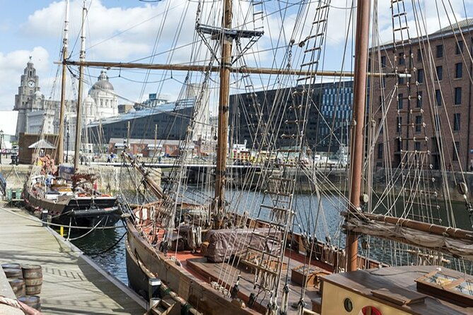 the-story-of-liverpool-2-hour-walking-tour