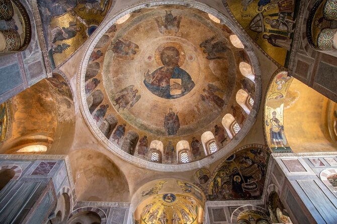 the-top-delphi-greece-private-tour