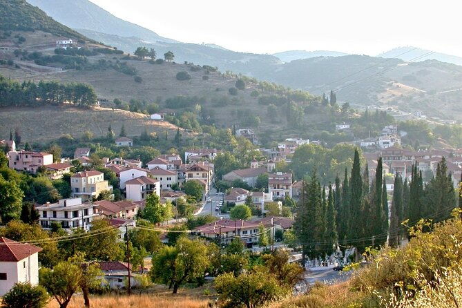 the-top-kalavryta-rack-railway-cave-of-lakes-private-tour-from-athens