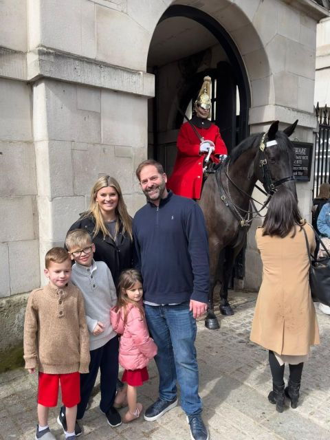 the-total-london-taxi-tour-experience-with-a-local-guide