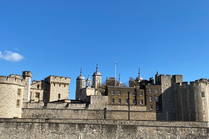 the-tower-of-london-small-group-tour-with-a-local-expert