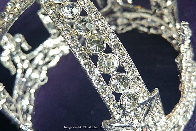 the-tower-of-london-tower-bridge-private-half-day-tour