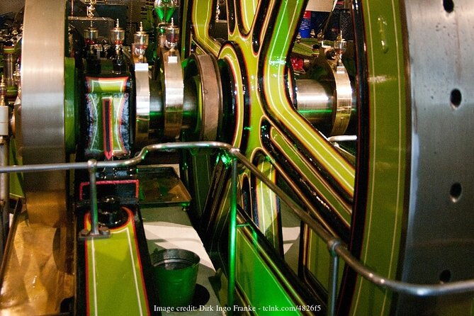 the-tower-of-london-tower-bridge-private-half-day-tour