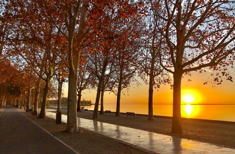 the-turquoise-sea-of-hungary-lake-balaton-private-tour