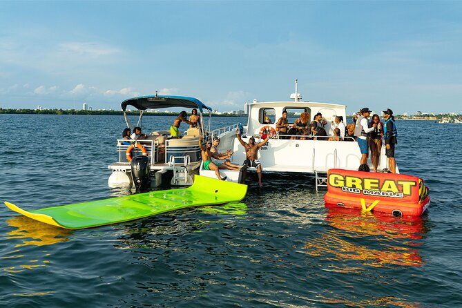 the-ultimate-water-experience-in-miami-with-drinks-and-jet-skis